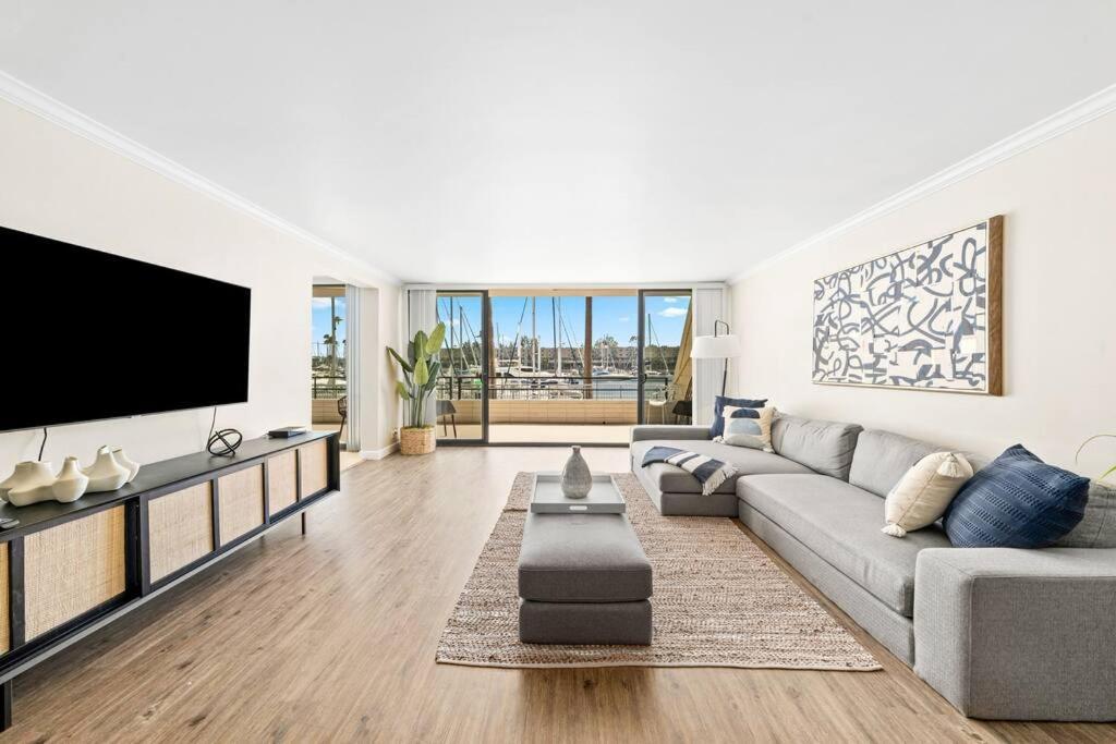 #1 Striking 3Bedroom With Stunning Marina Views Los Angeles Luaran gambar